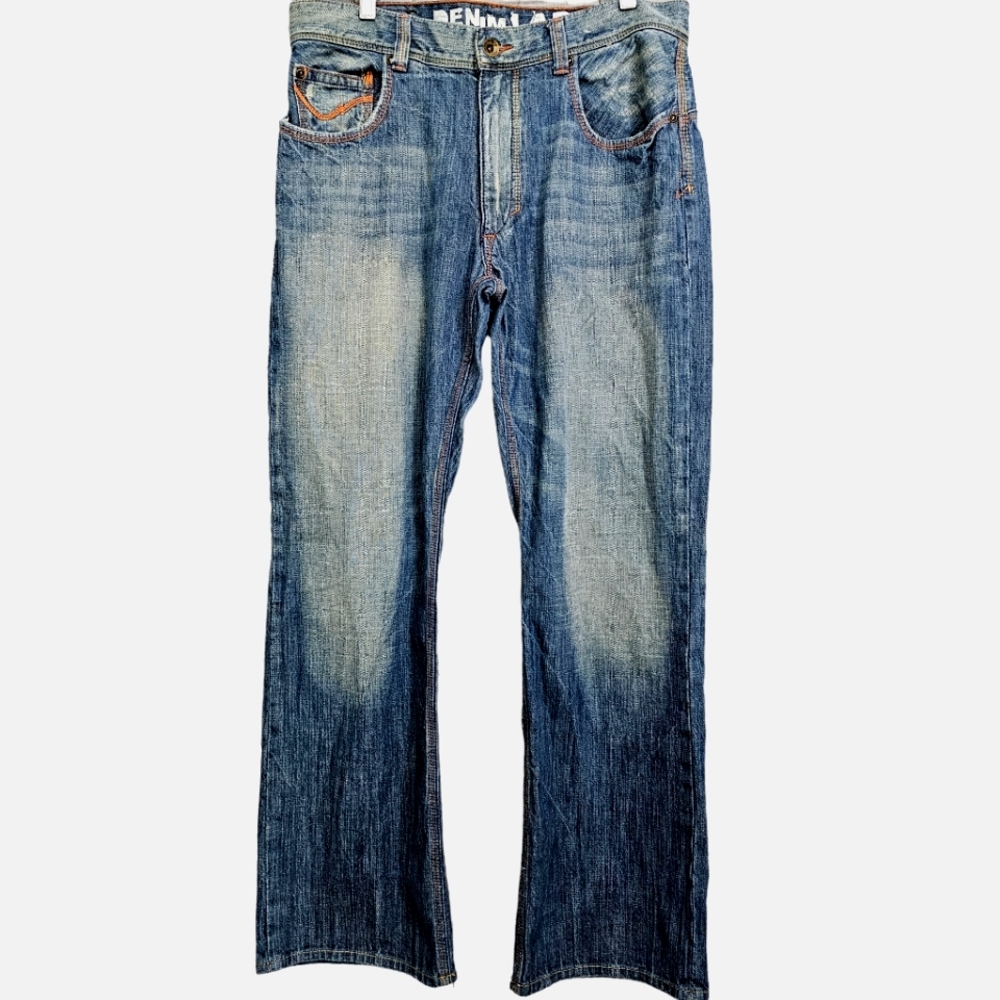 Denim Lab Classic Regular Rise Medium Wash Zip Front Boot Leg Zip fly Jeans